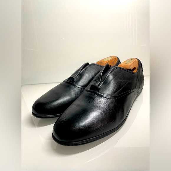 Gravis Other - GRAVIS Slip On Shoes PreOwned Size 10.5